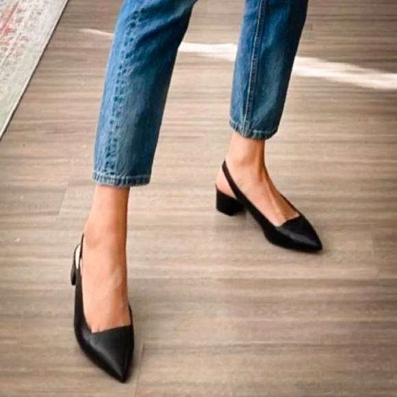 (SOLD) Genuine Leather Naturalizer Block Heel Slingback 'Banks' Black (US) 7.5M - Picture 1 of 8